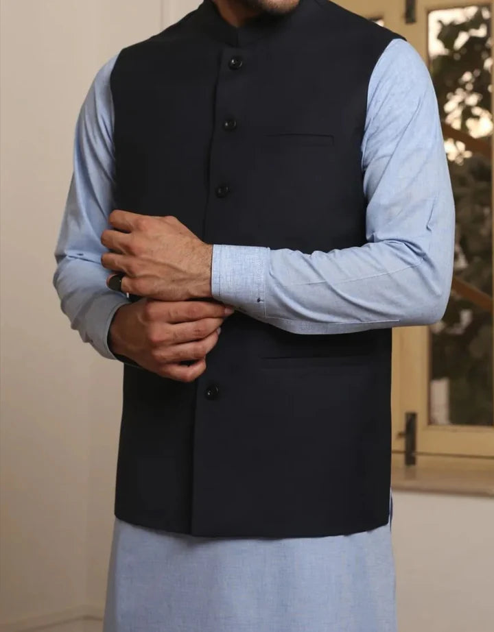 Waistcoat styles of the Pakistani men